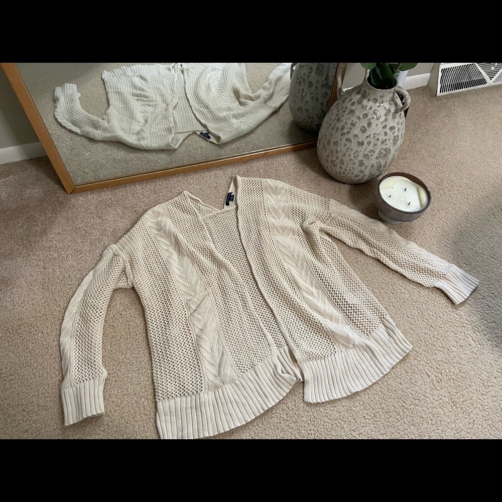 American Eagle Cardigan